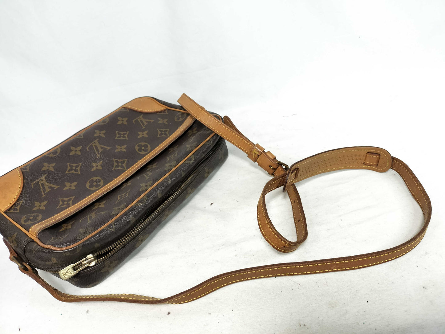LOUIS VUITTON Monogram Trocadero Brown Shoulder Bag M51274