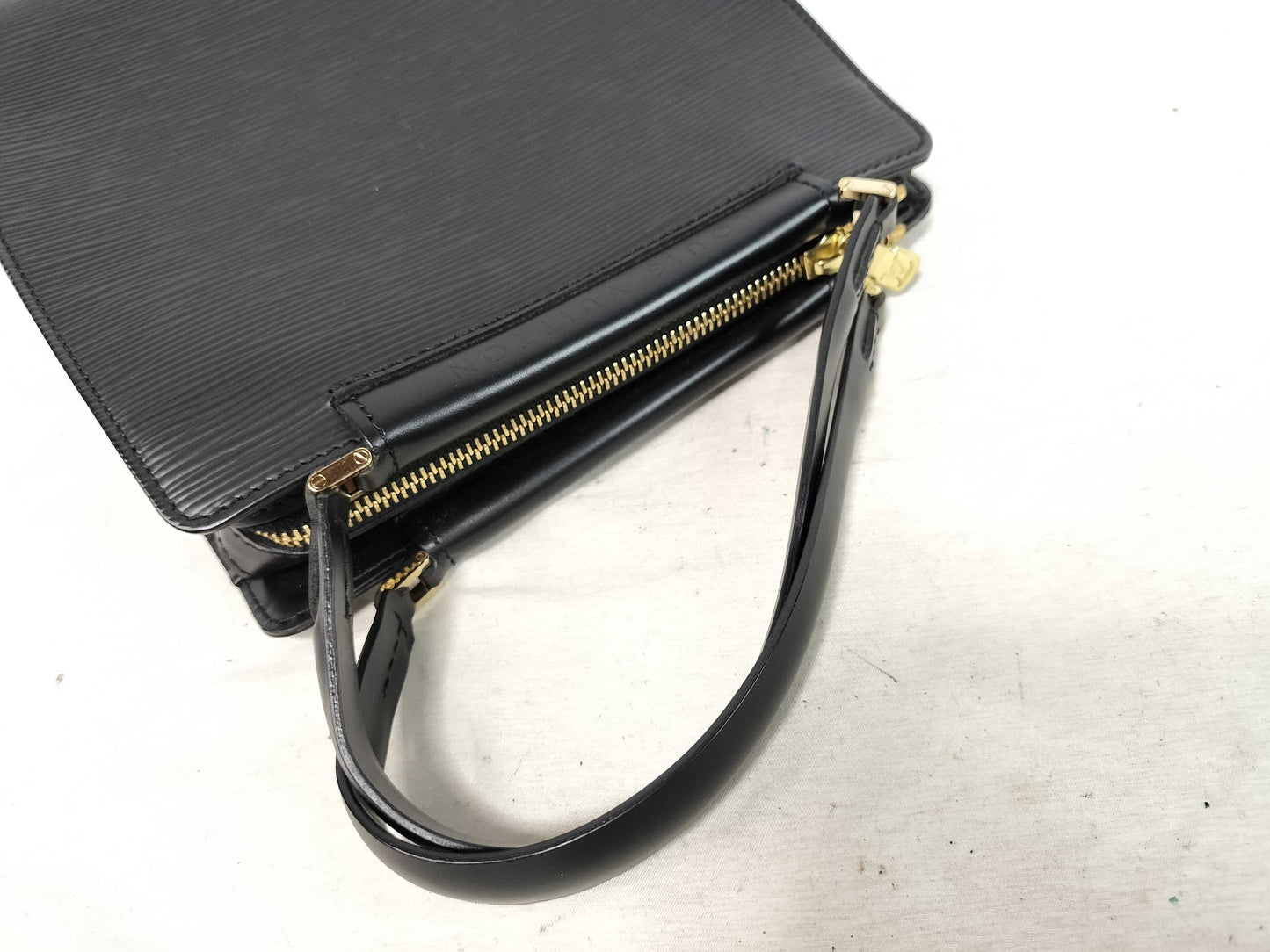 LOUIS VUITTON Epi Leather Figari PM Noir Handbag M52012