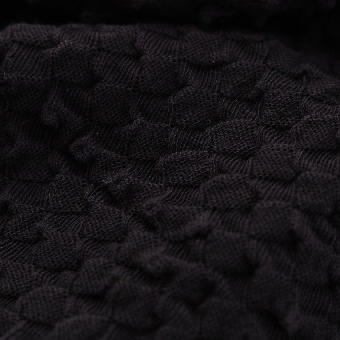 ISSEY MIYAKE ISSEY MIYAKE Heart Pattern Tank Top HA31JJ236 Black 2 Tops