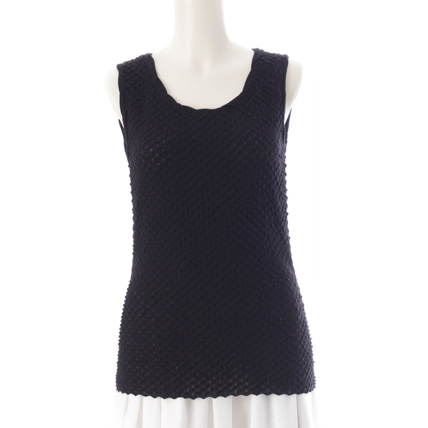 ISSEY MIYAKE ISSEY MIYAKE Heart Pattern Tank Top HA31JJ236 Black 2 Tops