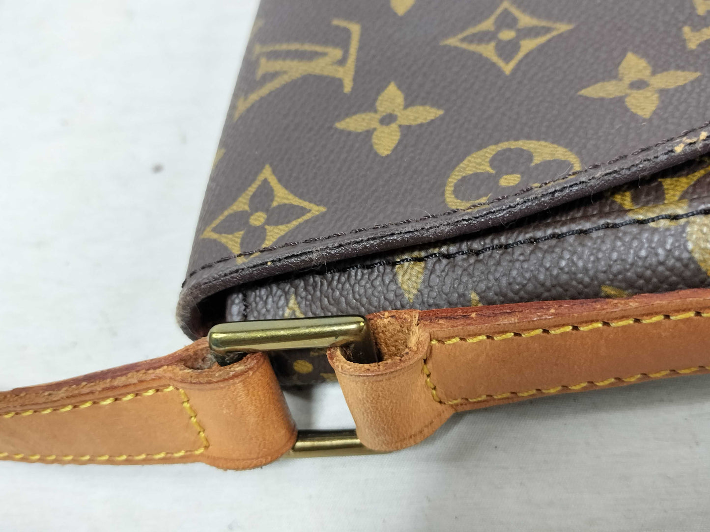 LOUIS VUITTON Monogram Chantilly GM Shoulder Bag