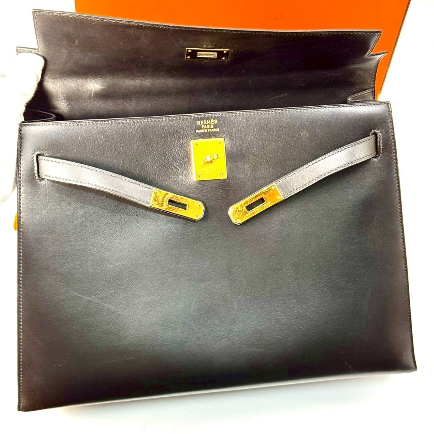 HERMES Kelly Kelly Bag, Black Box Calf Leather Handbag