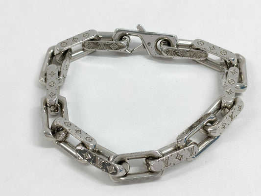 LOUIS VUITTON Louis Vuitton Monogram Chain Bracelet, Size M, M00308, Box and Case Included, Bracelet/Bangle