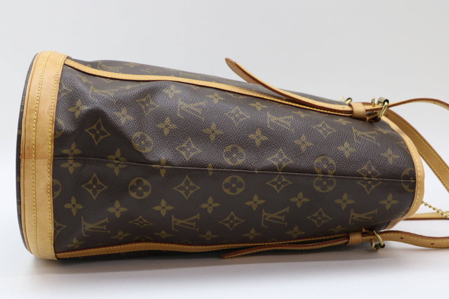 LOUIS VUITTON Monogram Bucket GM Tote Bag