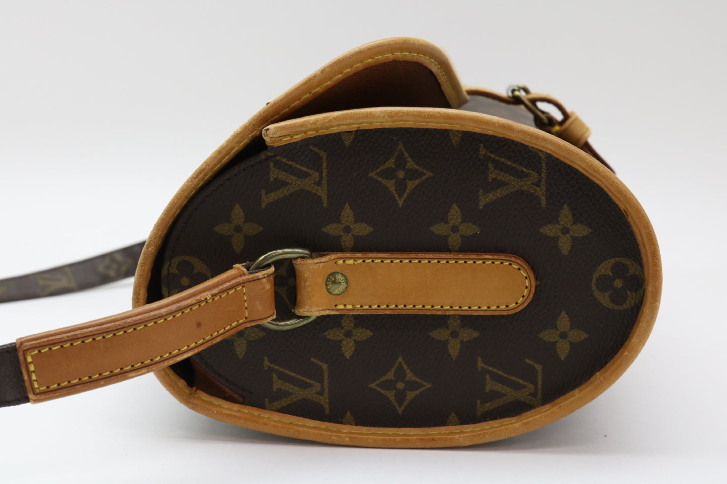 LOUIS VUITTON Monogram Manul Shoulder Bag