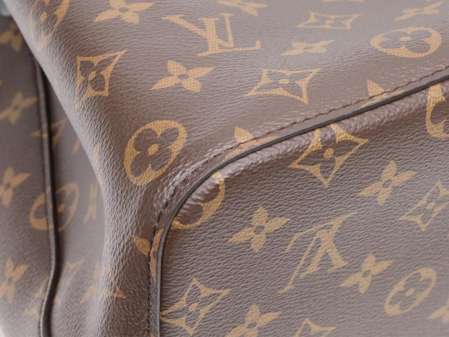 LOUIS VUITTON Monogram NeoNoe M44020 Brown RFID Verified Shoulder Bag