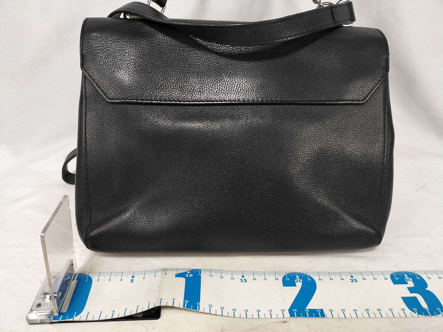 LOUIS VUITTON LV Logo x Calf Leather Lock Me Cartable M50250 DU4125 Black Handbag