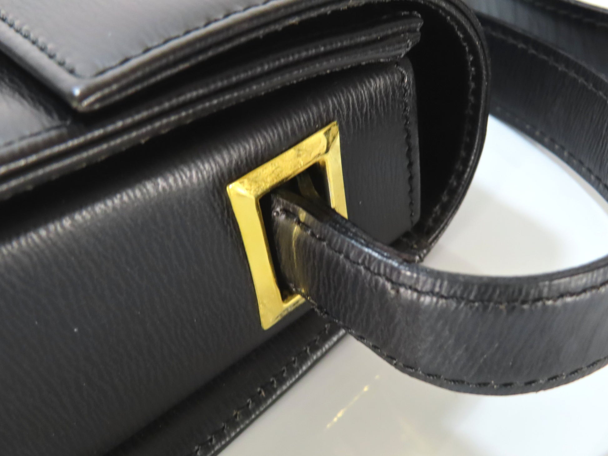 Christian Dior Dior Leather Shoulder Bag Black Shoulder Bag