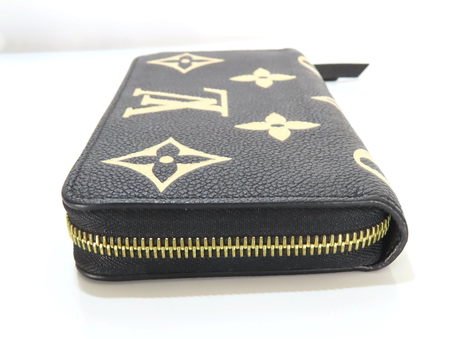 LOUIS VUITTON Monogram Empreinte Louis Vuitton Monogram Empreinte Zippy Wallet
