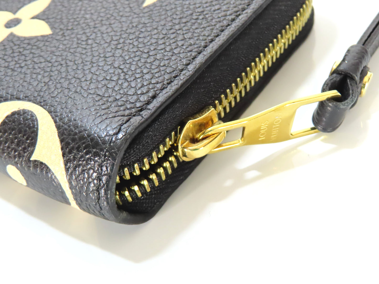 LOUIS VUITTON Monogram Empreinte Louis Vuitton Monogram Empreinte Zippy Wallet