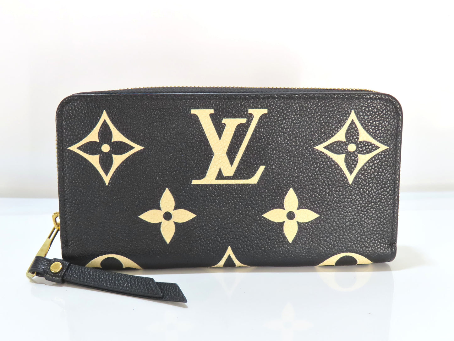 LOUIS VUITTON Monogram Empreinte Louis Vuitton Monogram Empreinte Zippy Wallet