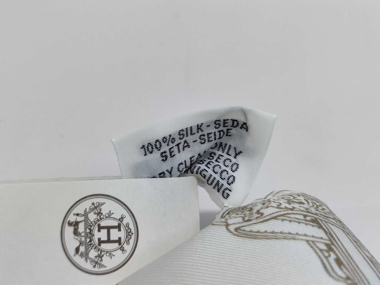HERMES Twilly "Bride de Gala en Fleur & Eyeliner" Scarf