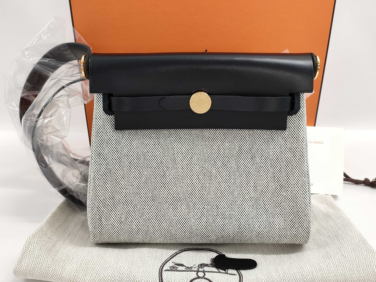 HERMES Airbag Zip 20 Mini Shoulder Bag in Ecru/Noir, Black with Gold Hardware and GP K Stamp