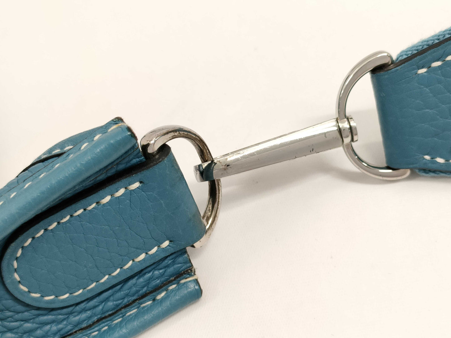 HERMES Evelyne 29 I PM Blue Jean Shoulder Bag with Silver Hardware and Stamped Silver. Adjustable Strap.