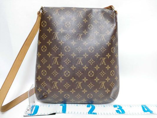 LOUIS VUITTON Monogram Musette Shoulder Bag
