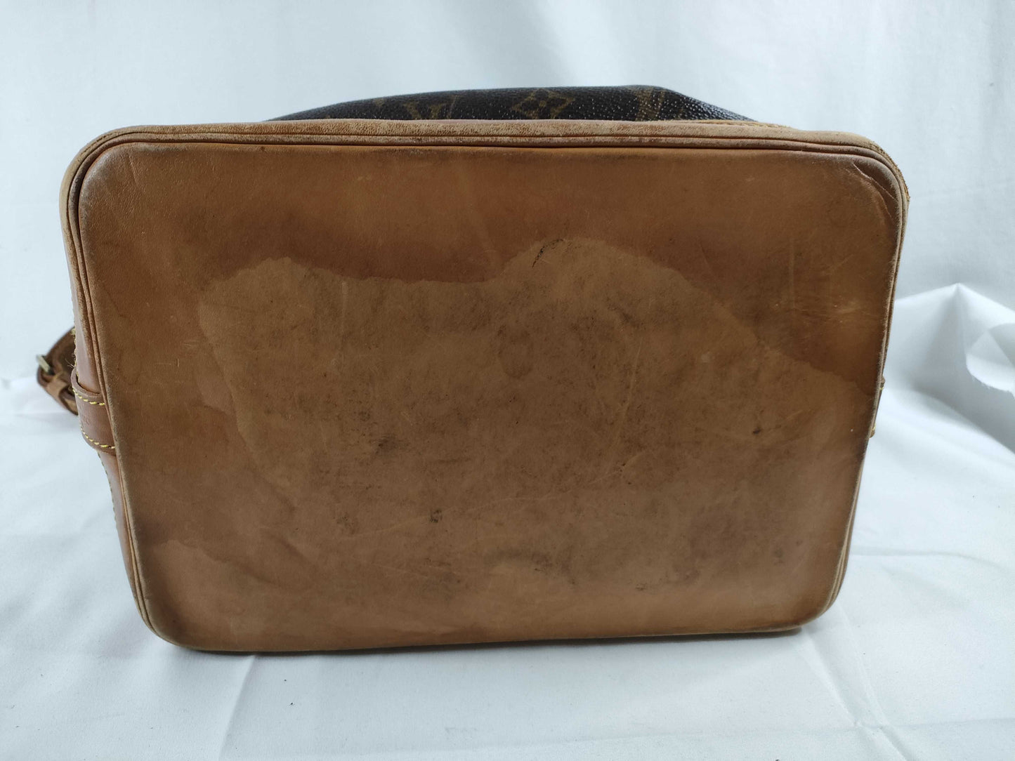 LOUIS VUITTON Monogram Noe Shoulder Bag