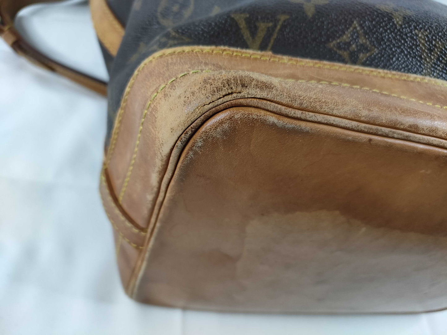 LOUIS VUITTON Monogram Noe Shoulder Bag