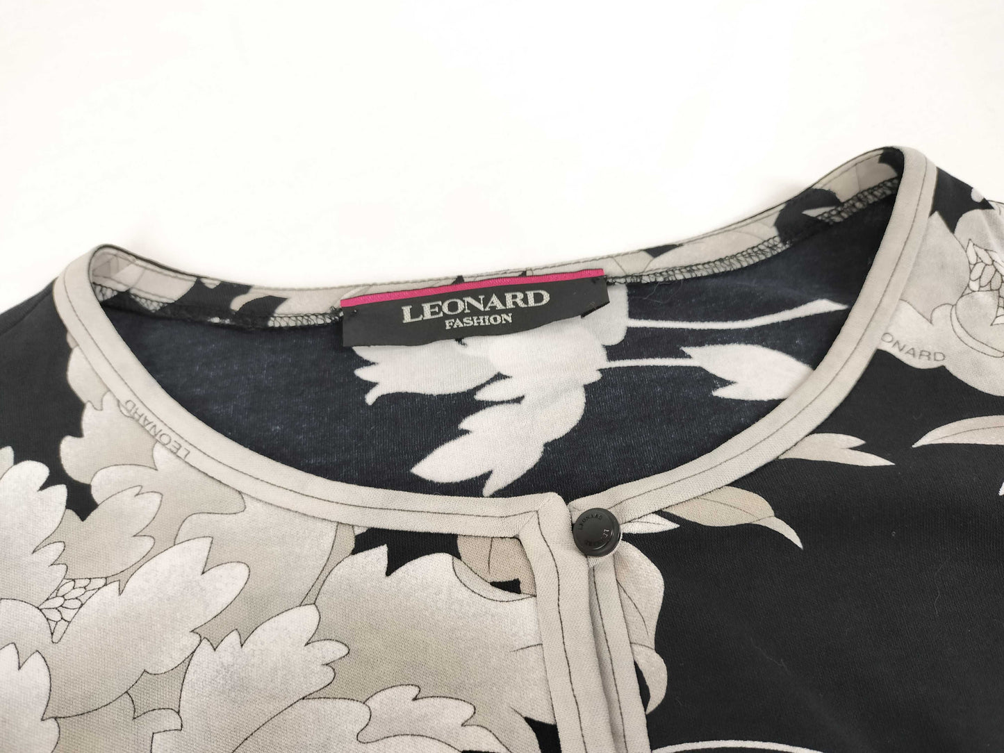 LEONARD LEONARD cardigan top
