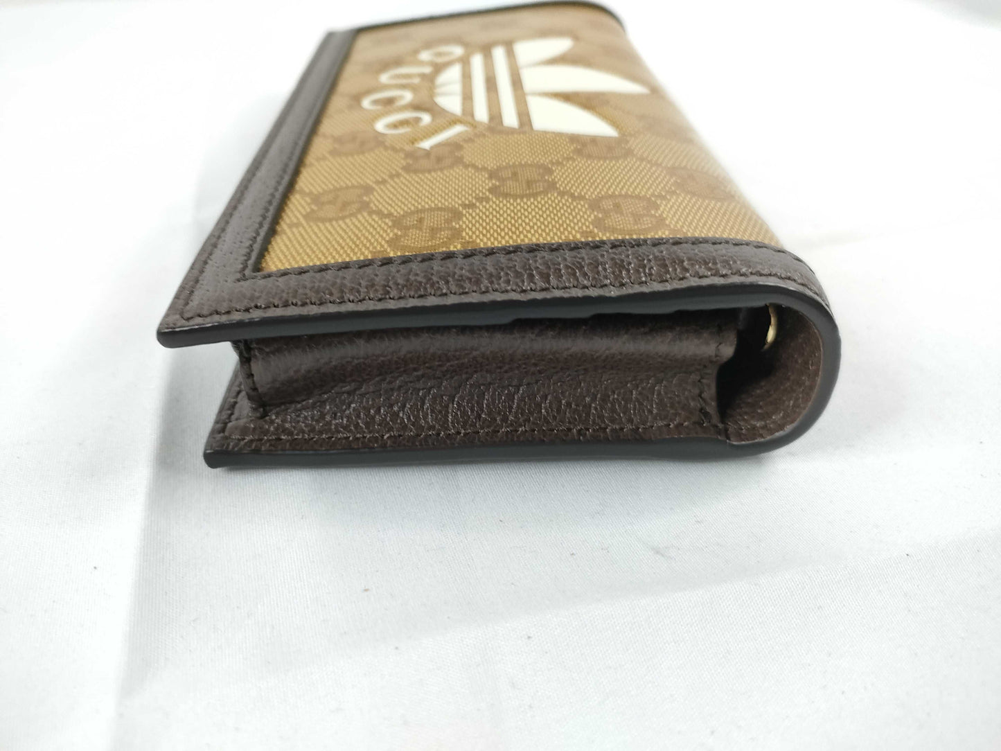 GUCCI GUCCI Chain Wallet Adidas Collaboration Wallet Yellow Wallet