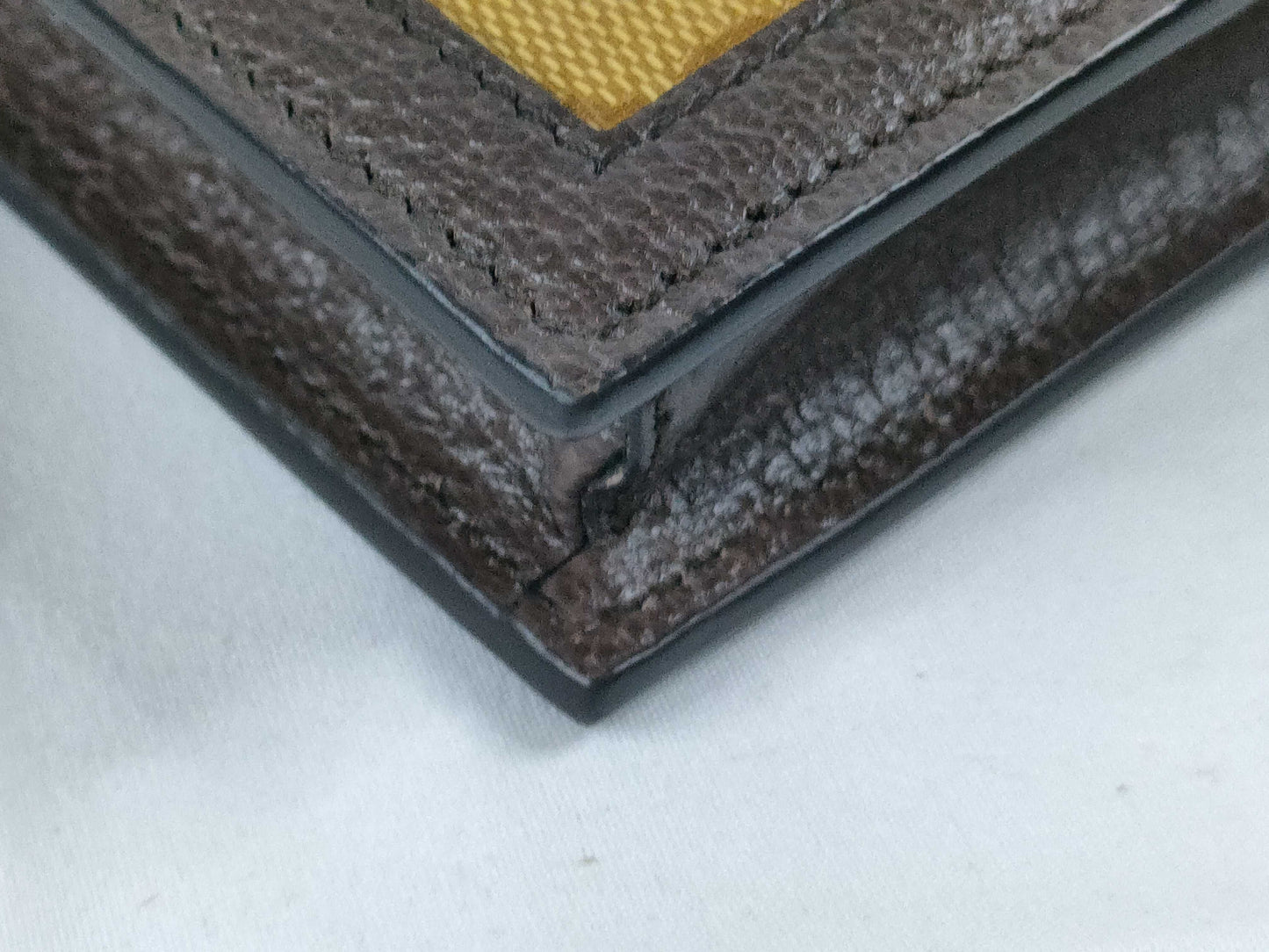 GUCCI GUCCI Chain Wallet Adidas Collaboration Wallet Yellow Wallet