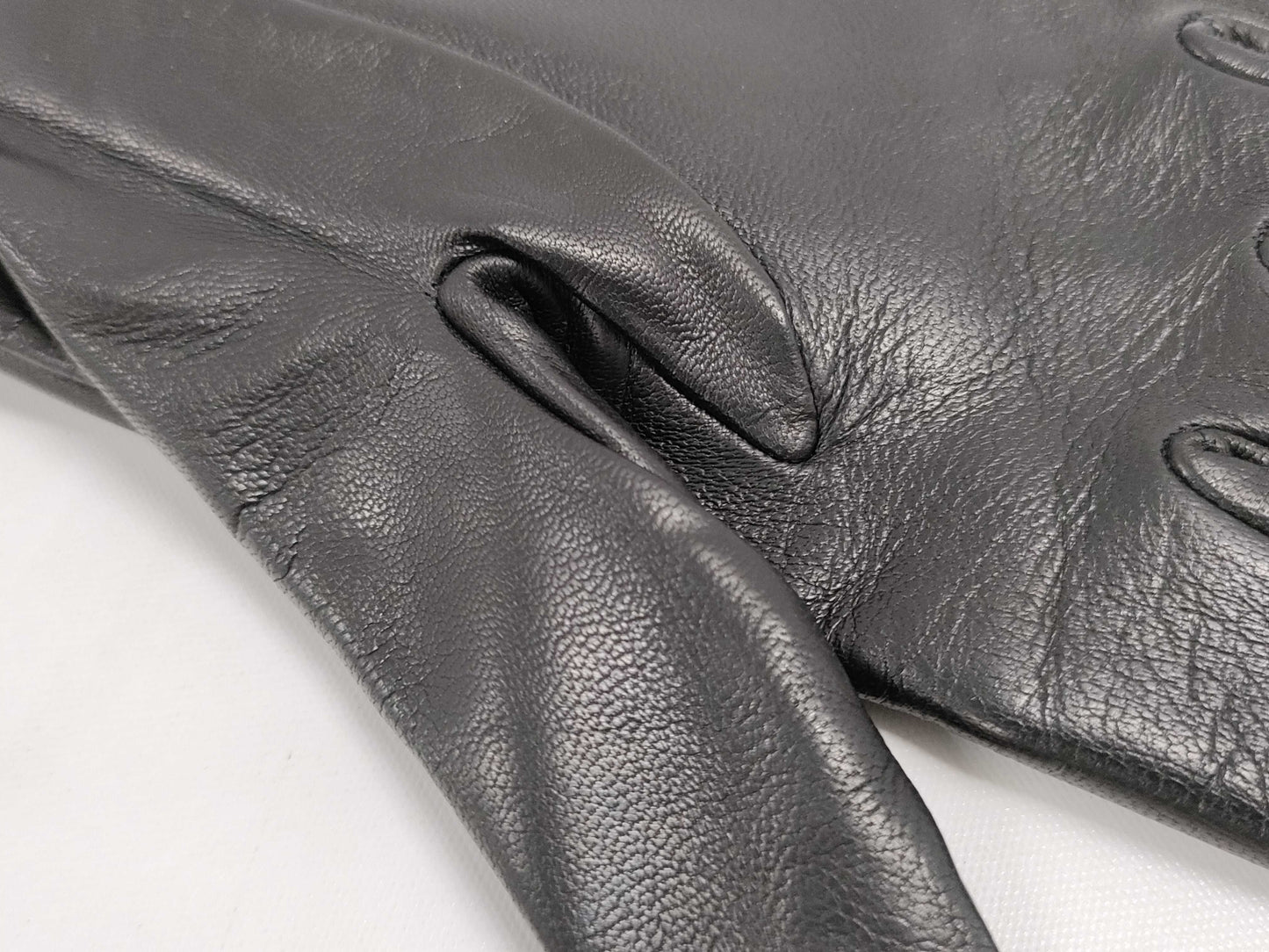 HERMES Leather Gloves and Other Accessories