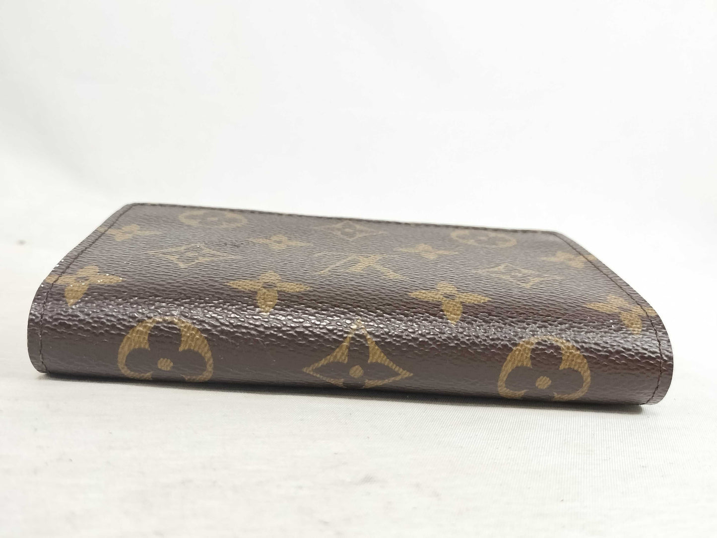 LOUIS VUITTON Monogram Bifold Wallet