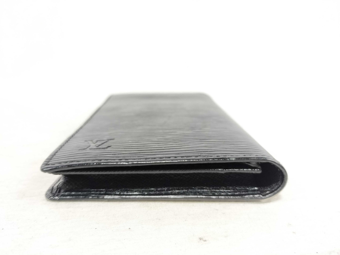 LOUIS VUITTON Epi Louis Vuitton Long Wallet Epi Wallet
