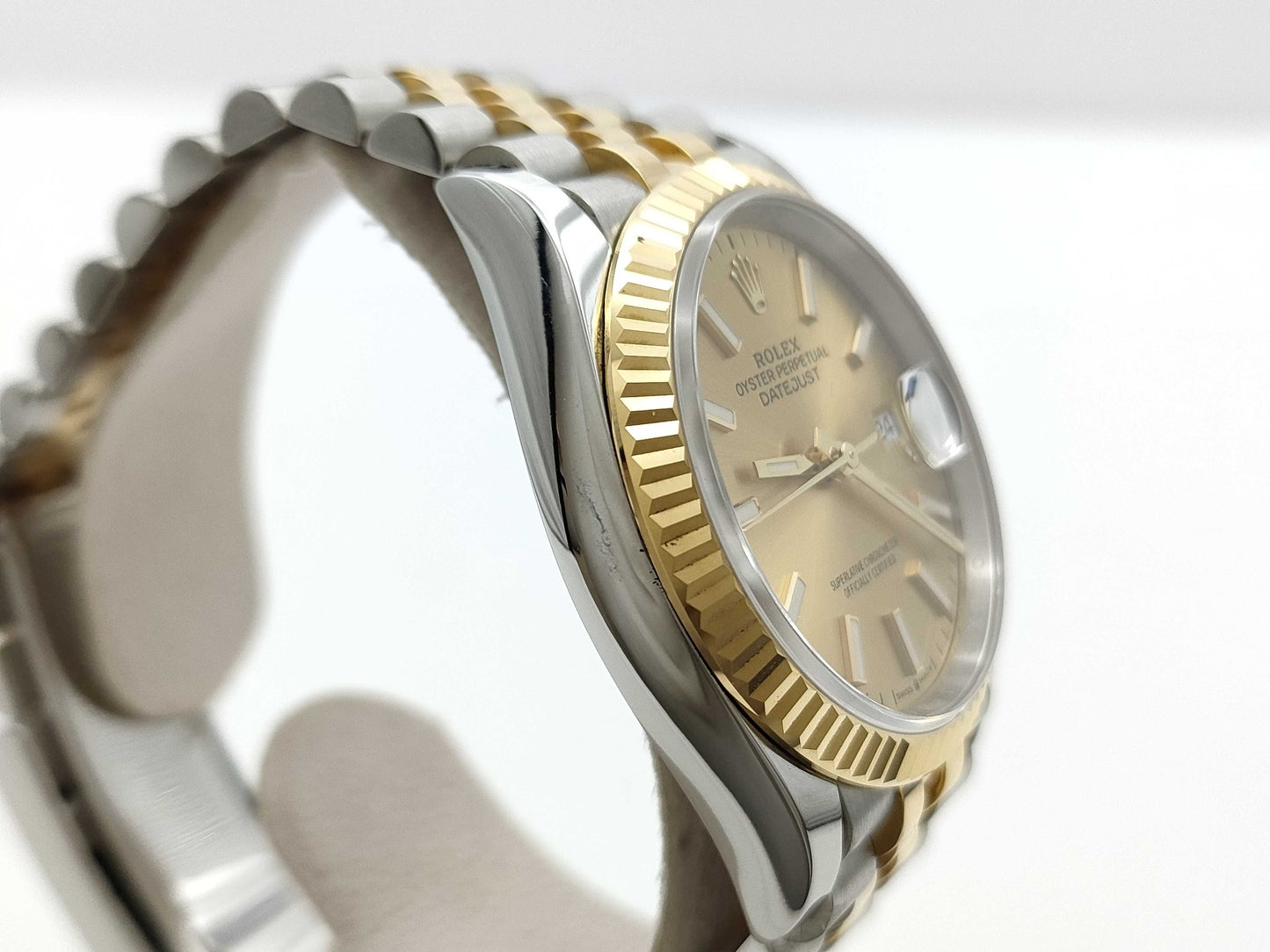 ROLEX 126233 P2534343 Men's Watch