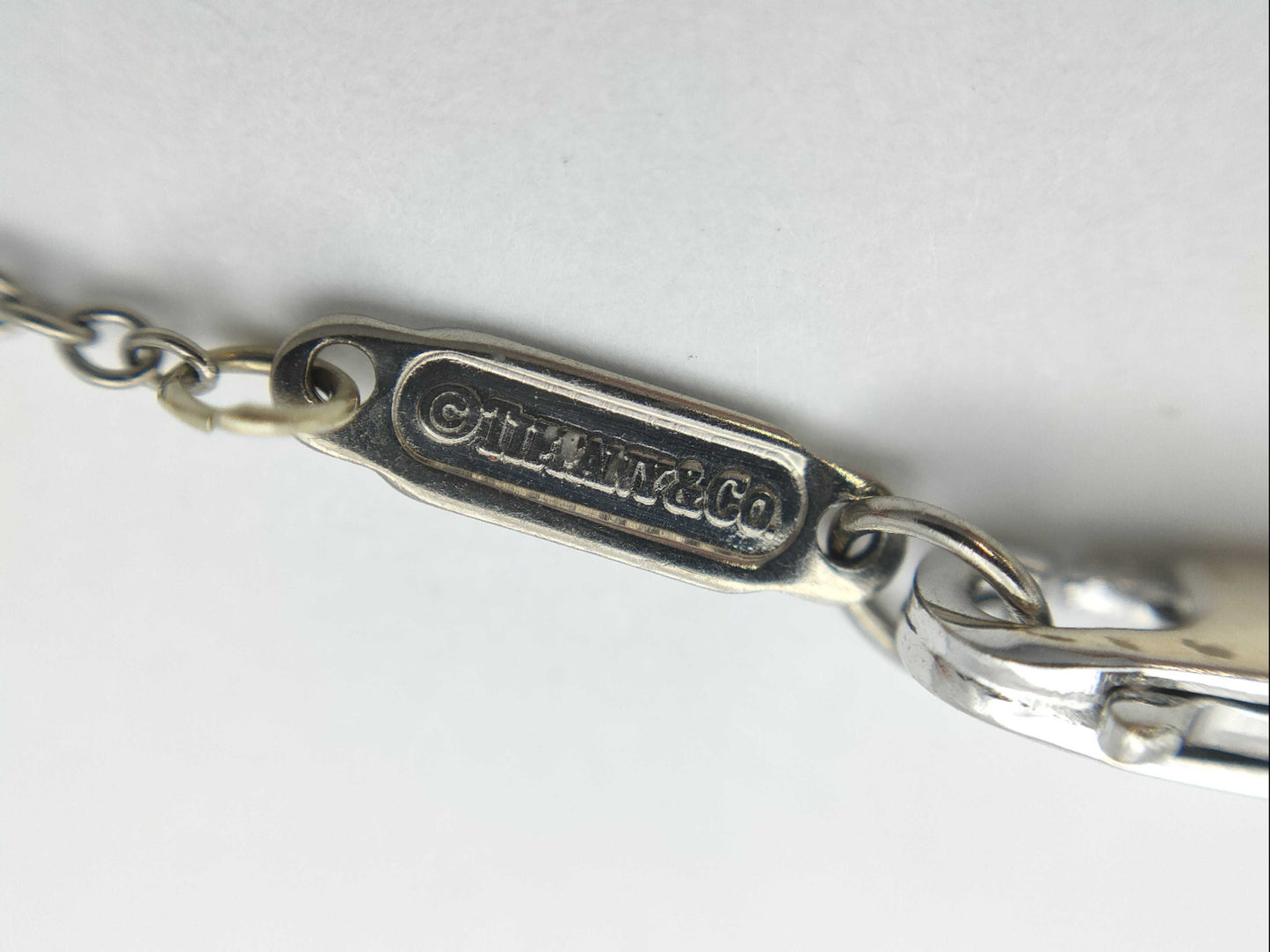 Tiffany & Co. Heart 750 7.9g Bracelet/Bangle