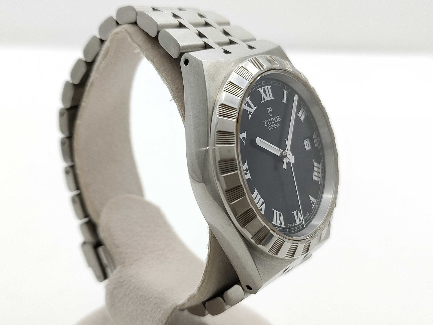 TUDOR Royal 28500 W4439M7 Black Dial Men's Watch
