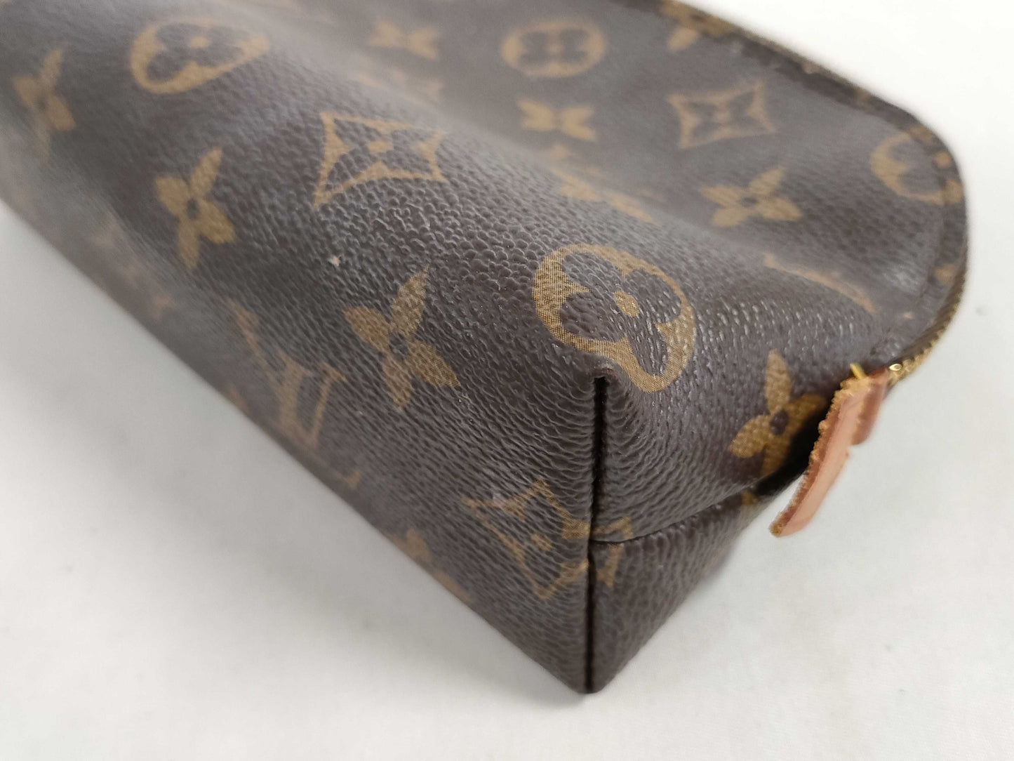 LOUIS VUITTON LOUIS VUITTON Monogram LV Monogram Pochette Cosmetic M47515 CA0055 Pouch