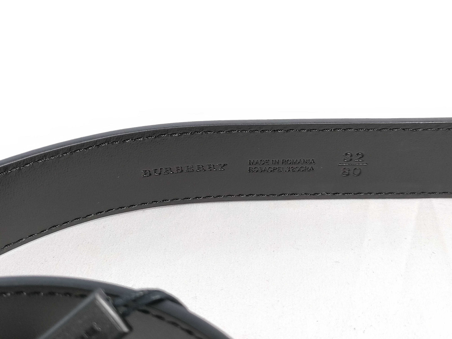 BURBERRY Black Leather Belt 32/80