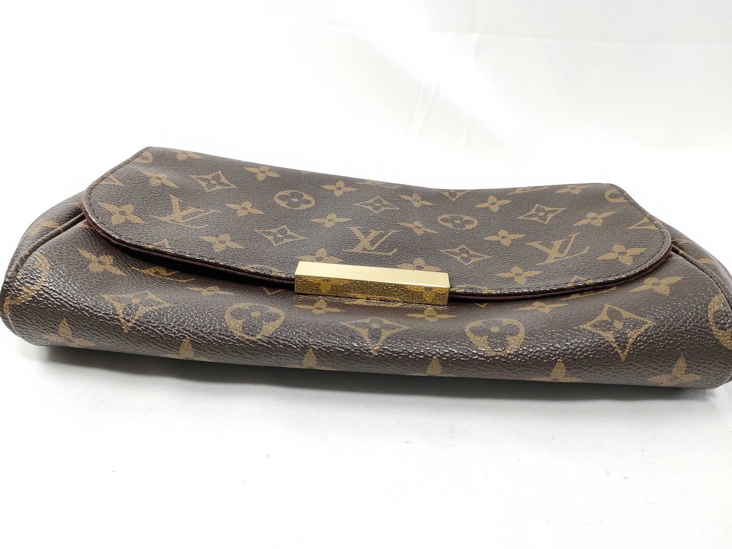LOUIS VUITTON Monogram Favorite PM Shoulder Bag