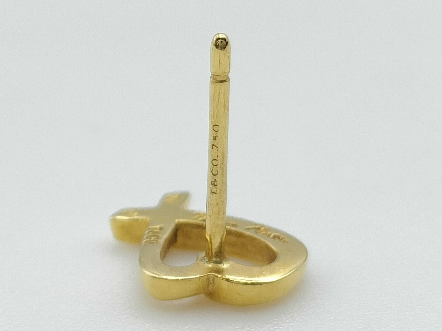Tiffany & Co. Loving Heart YG 750 1.9g Earrings