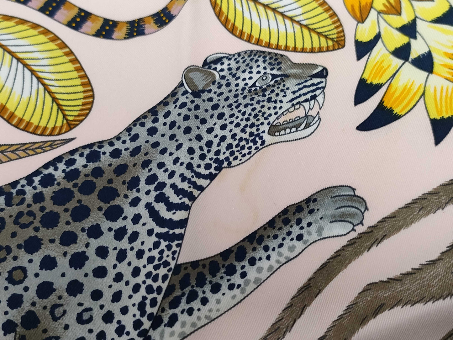 HERMES Carre 70 Savannah Dance Scarf with tag
