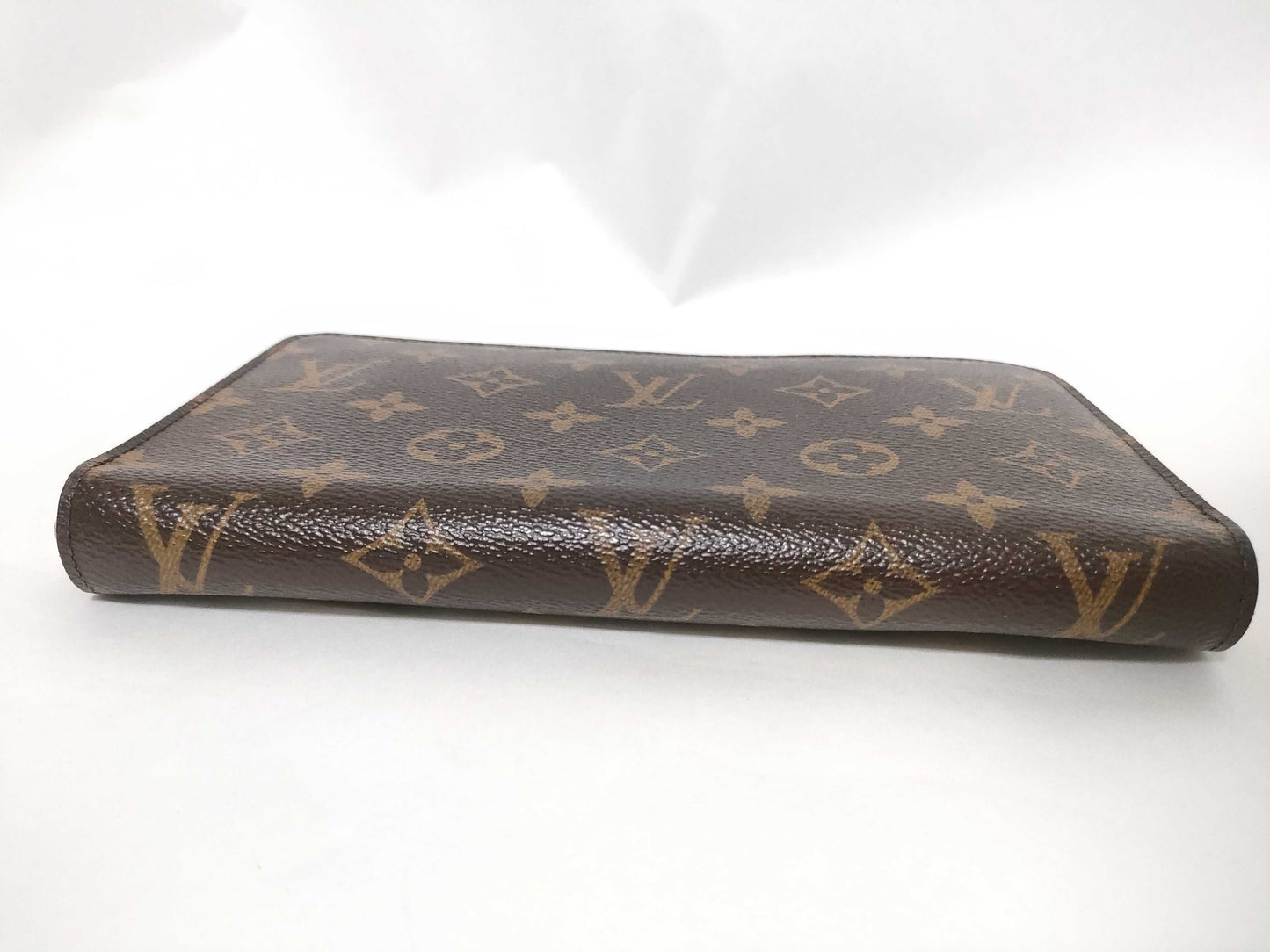 LOUIS VUITTON LOUIS VUITTON Monogram Louis Vuitton Monogram Zippy Organizer Wallet