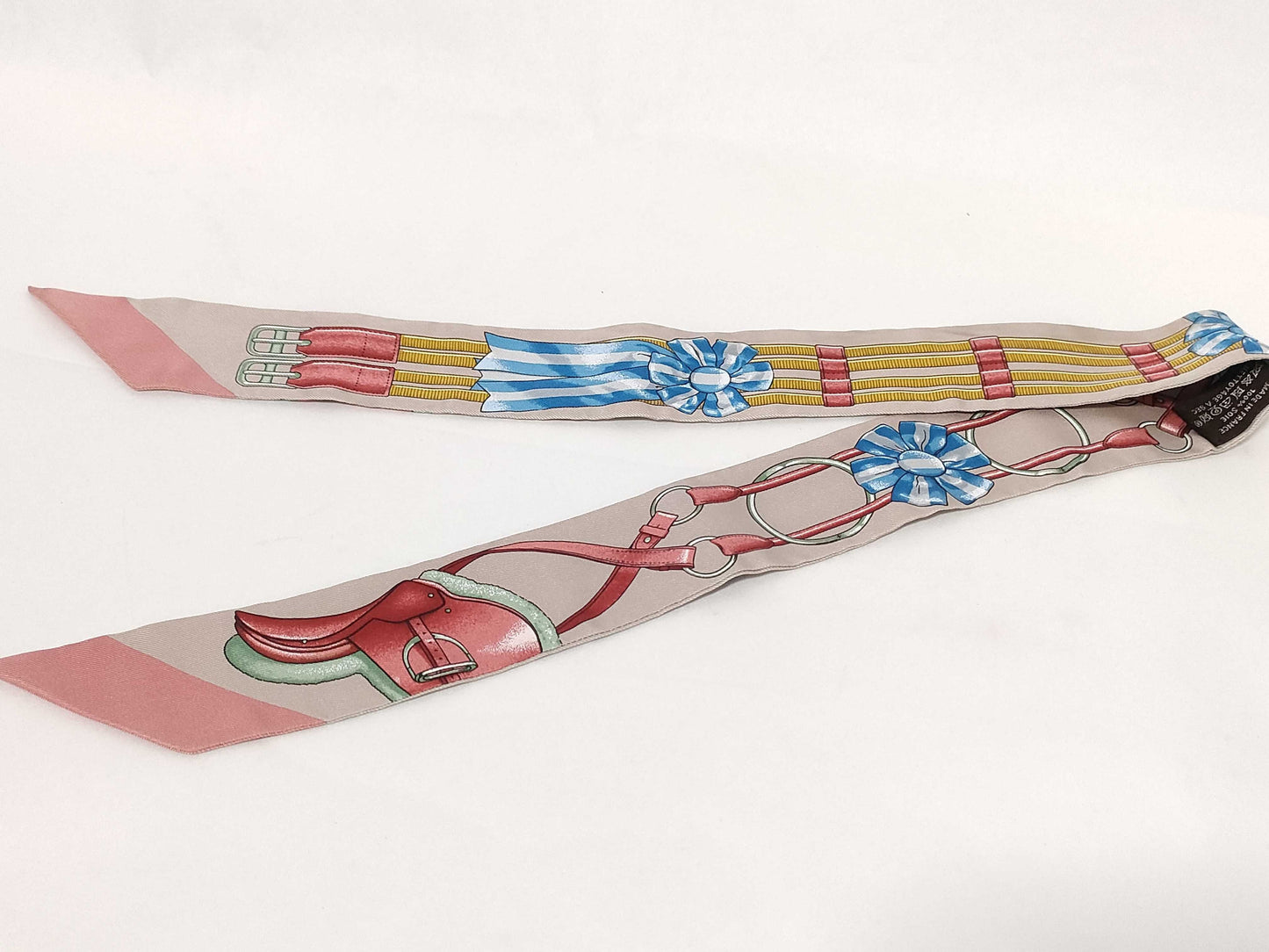 HERMES Twilly "Jumping" 100% Silk Scarf in Gray/Pink/Multicolor