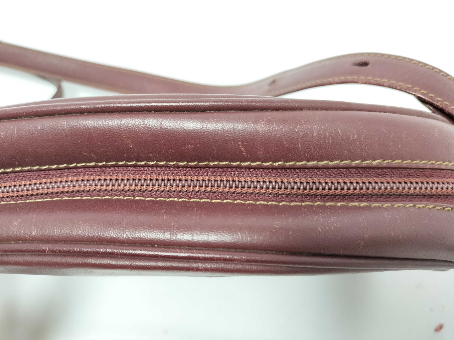Cartier Must de Cartier Shoulder Bag Bordeaux Shoulder Bag