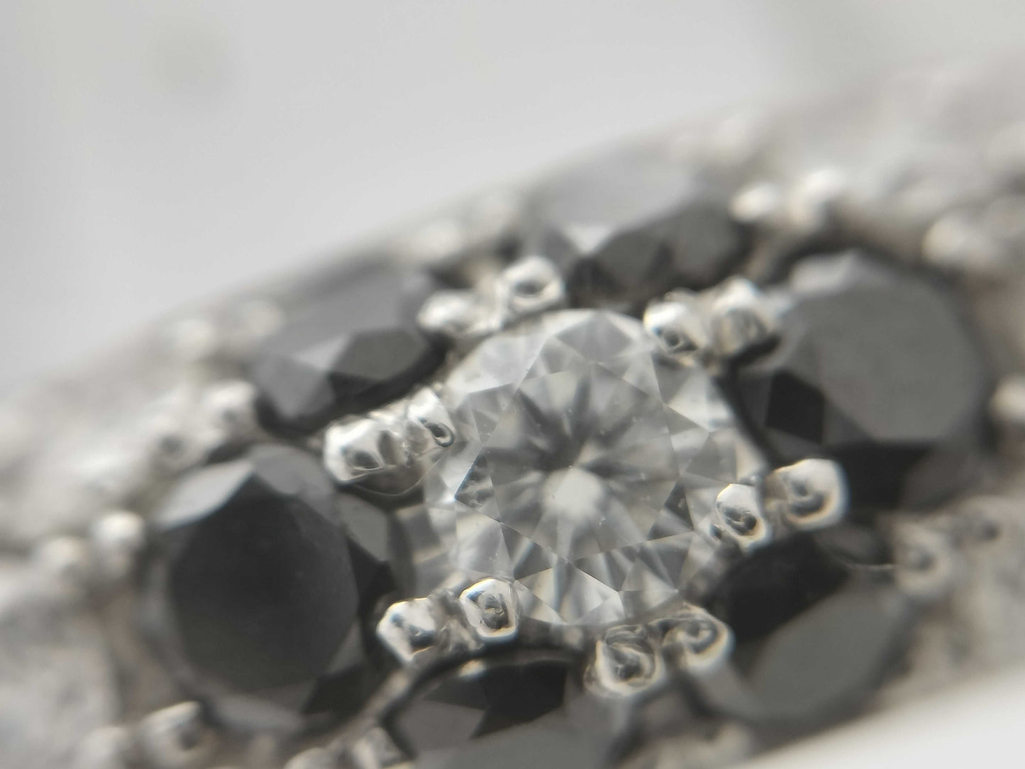 Diamond Black Diamond K18WG 6.0g Ring