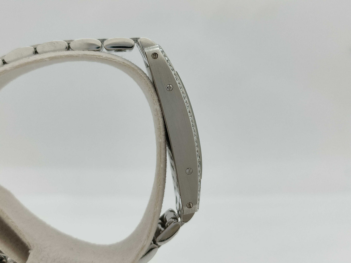 Cartier Tank Américaine Full Diamond 2489 327745CE Quartz 18K Gold Women's Watch