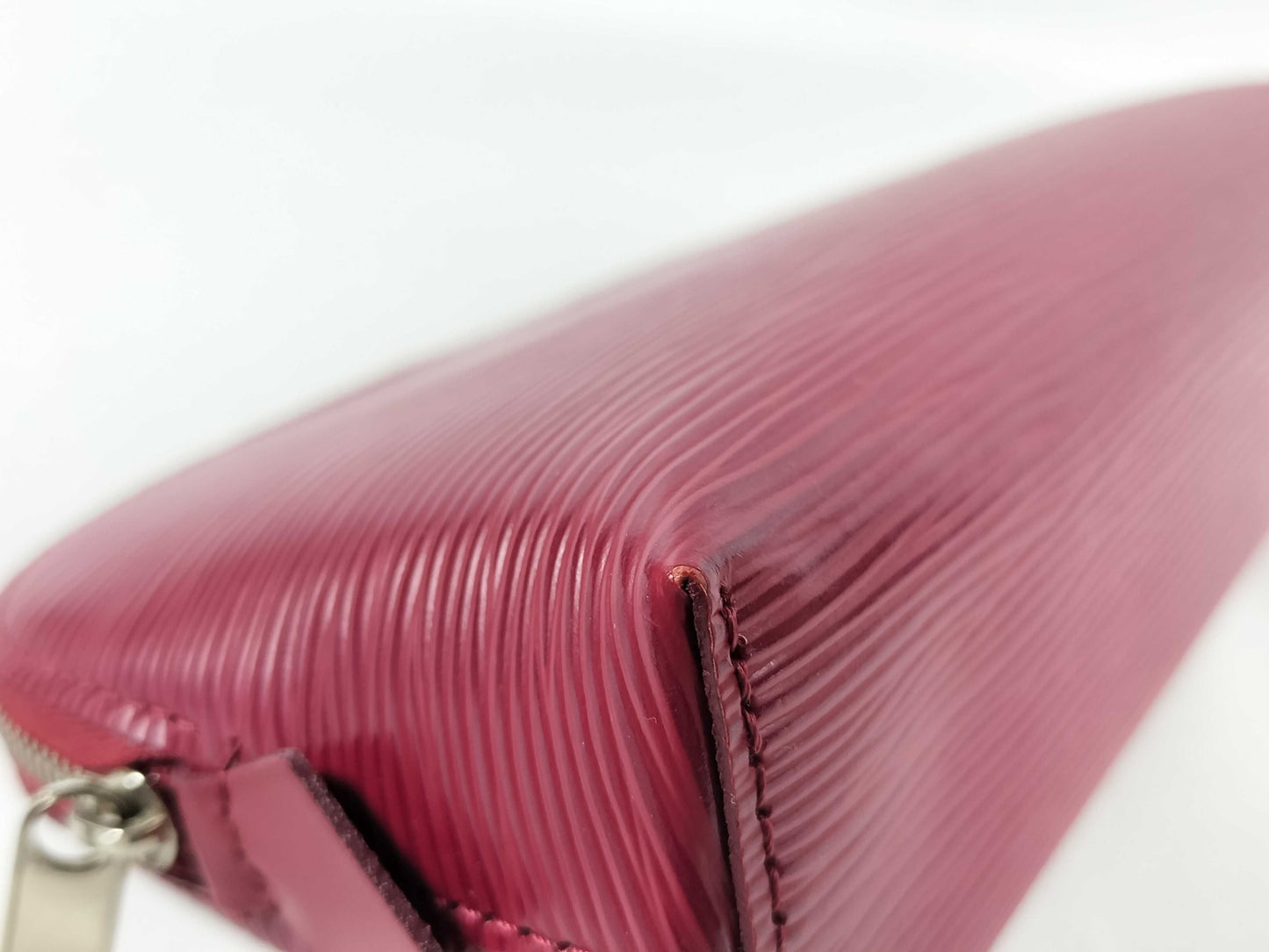 LOUIS VUITTON Epi Cosmetic Pochette Fuchsia M40641 IC Pouch