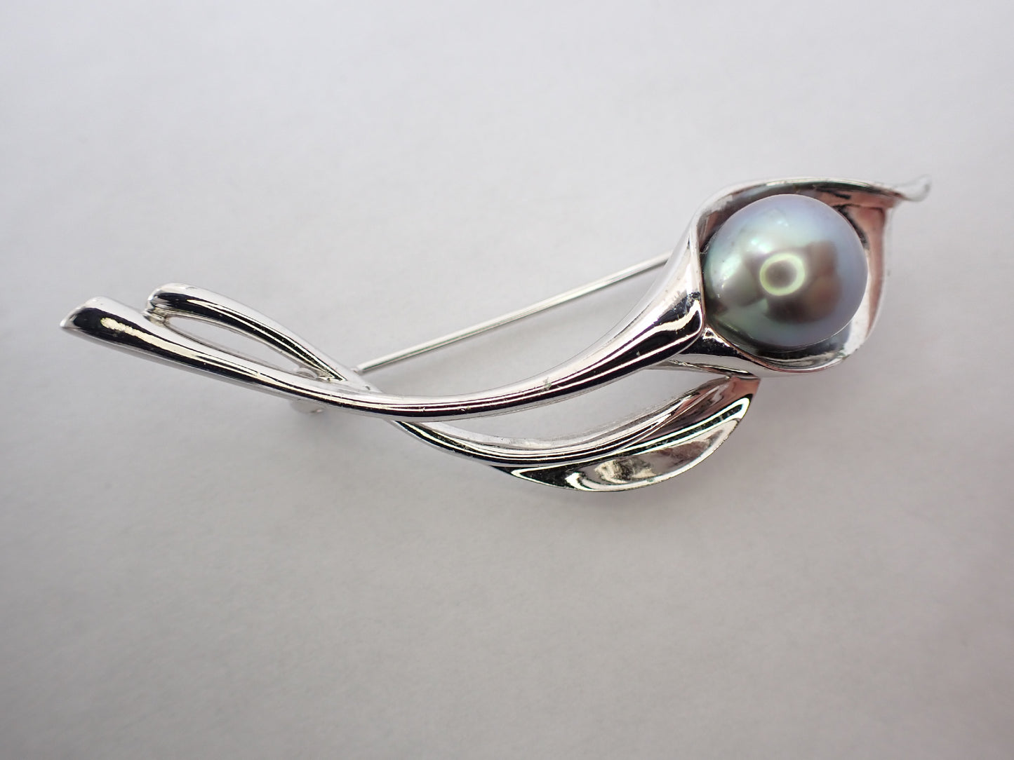 TASAKI Black Pearl Brooch, Approx. 9.2mm Diameter, Sterling Silver, 6.7g