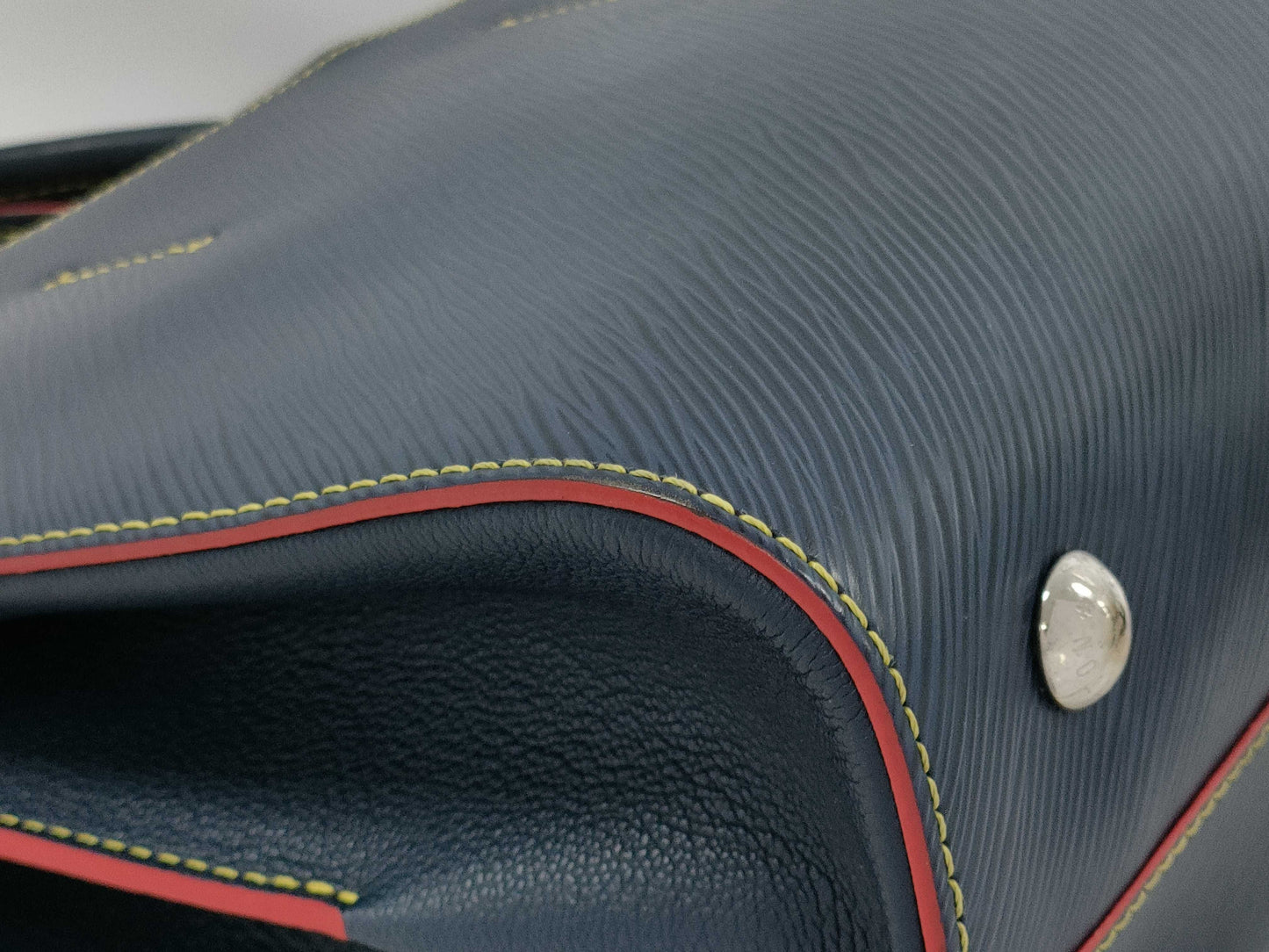 LOUIS VUITTON Twist Tote Bag