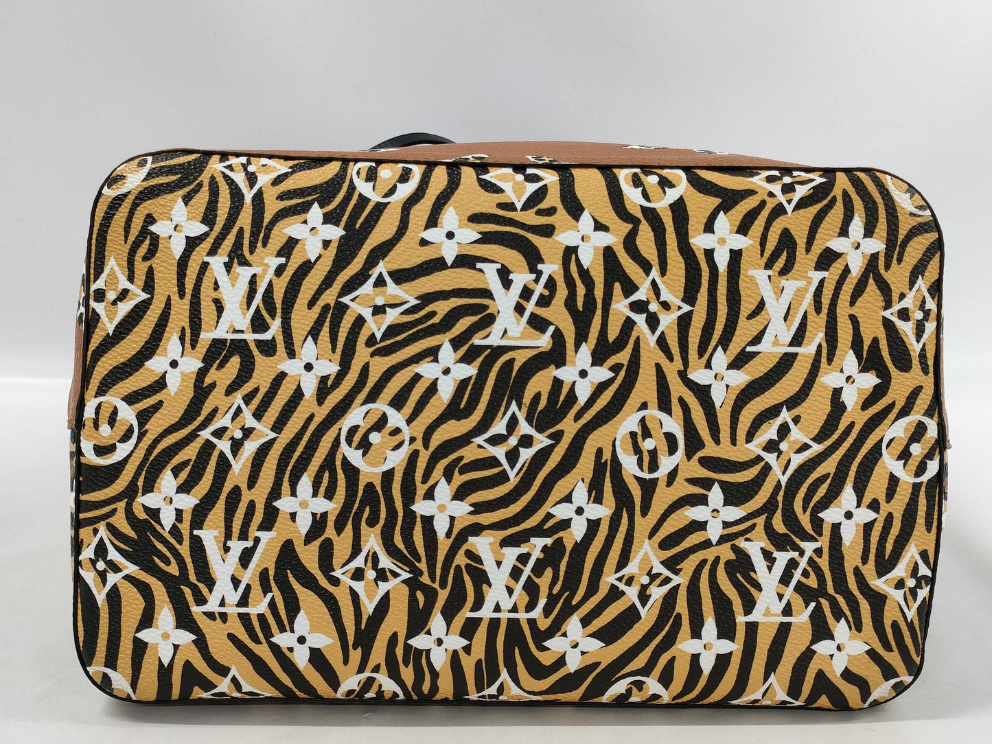 LOUIS VUITTON Louis Vuitton Bucket Handbag Bag