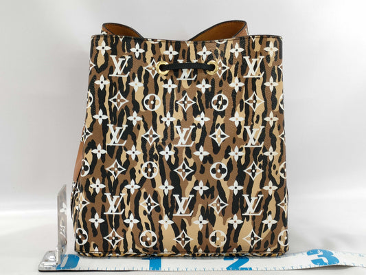 LOUIS VUITTON Louis Vuitton Bucket Handbag Bag