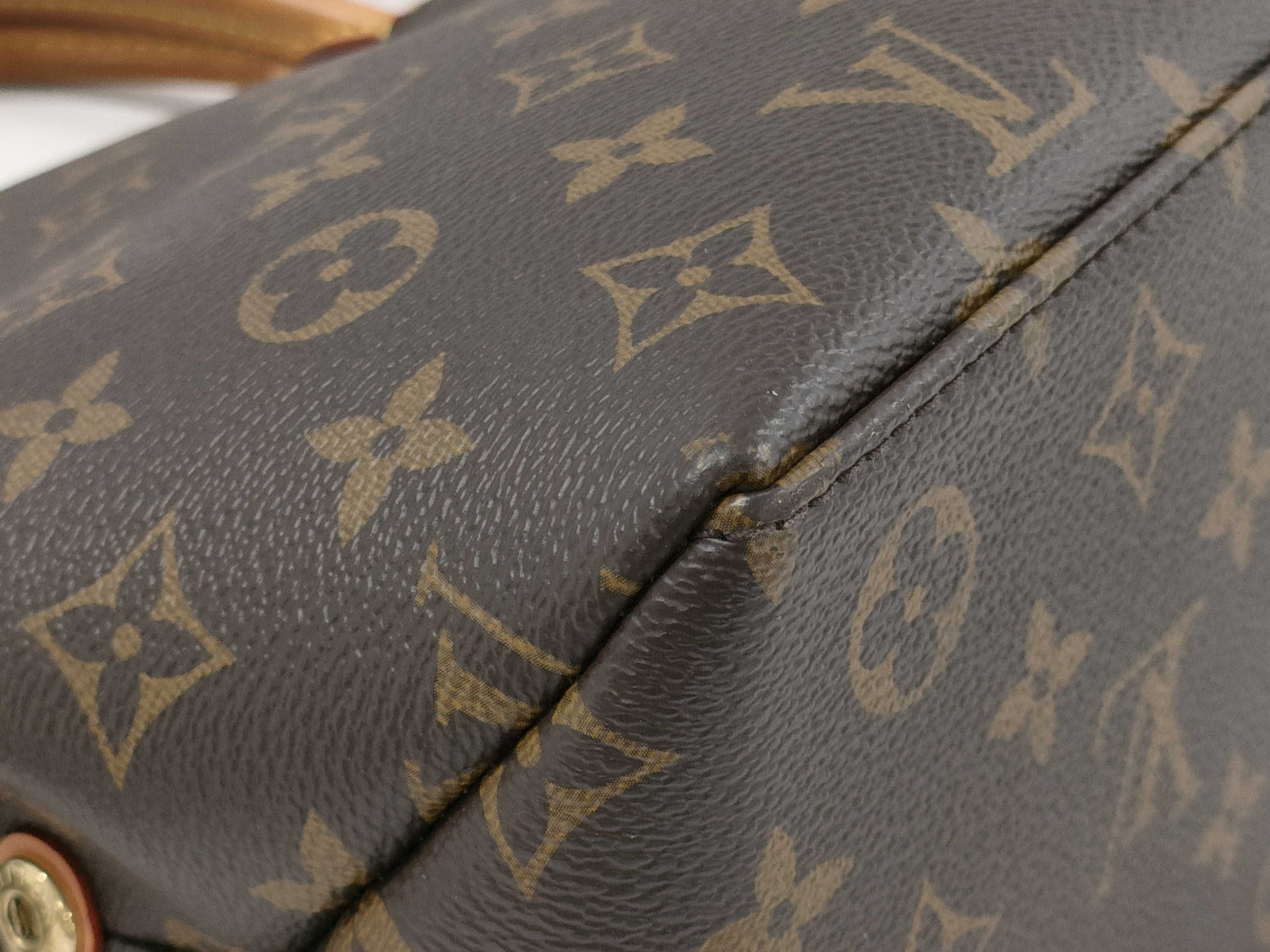 LOUIS VUITTON Monogram Petit Palais PM Handbag Bag