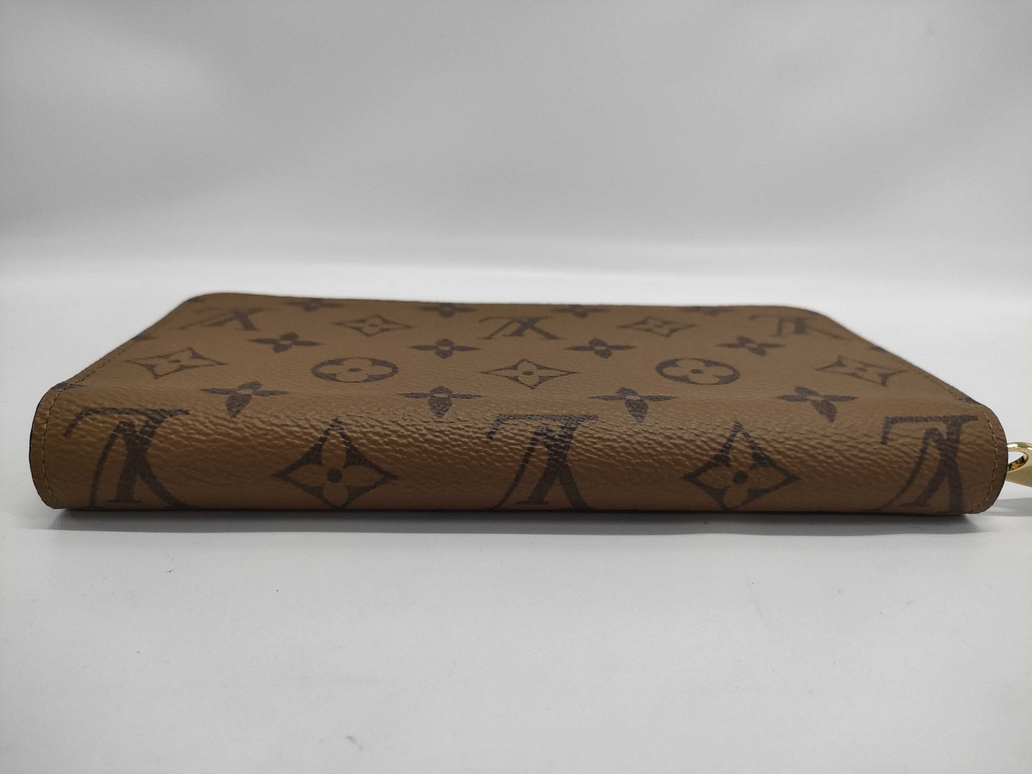 LOUIS VUITTON Monogram Two-Tone Zippy Wallet with IC Chip and Dust Bag, M82444