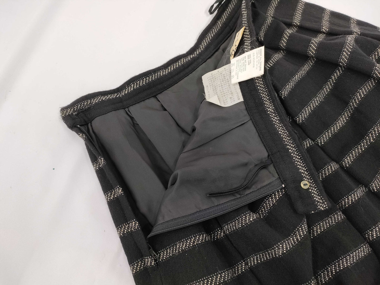 COMME des GARCONS COMME de GARCONS COMME de GARCONS COMME des GARCONS Early Archive AD1989 Wool Striped All-Over Print Flared Skirt Black Size M Skirt