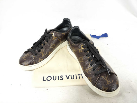 LOUIS VUITTON Monogram Louis Vuitton Women's Sneakers Size 35