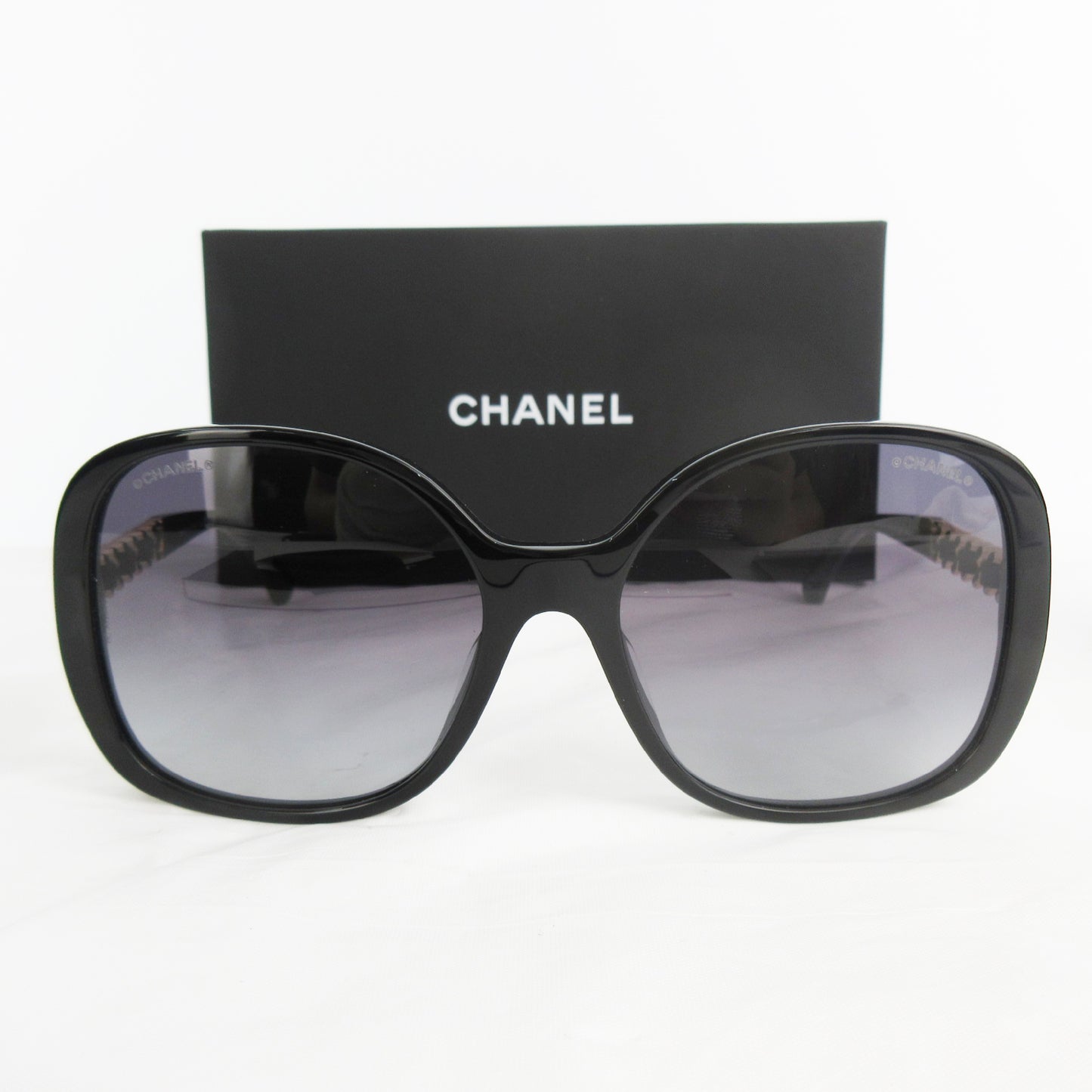 CHANEL Unused Eyewear Chain with Coco Mark Logo 5470-Q-A c.622/S6 Black Gold Hardware Sunglasses/Eyeglasses